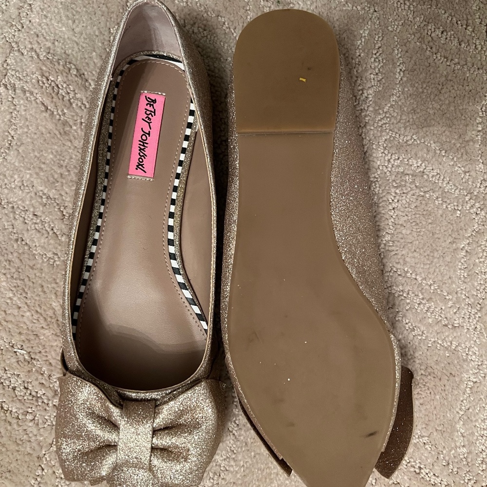 Betsy Johnson Gold sparkle